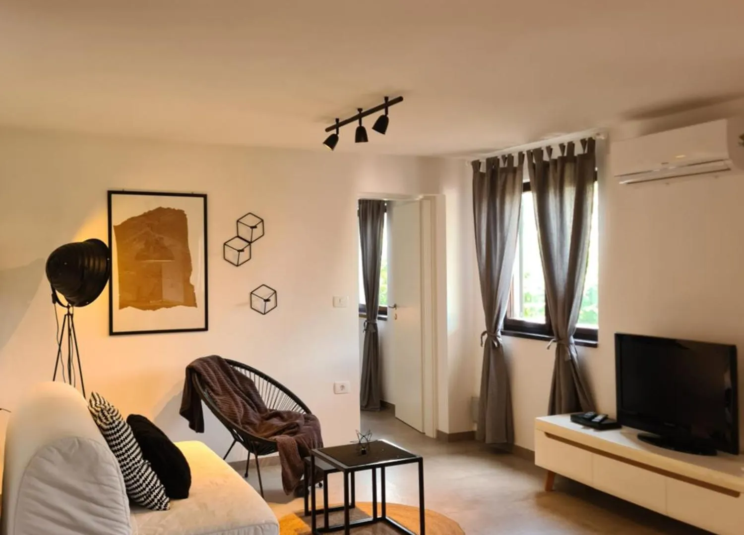 Zara Apartment Banjole 0*,  Croazia
