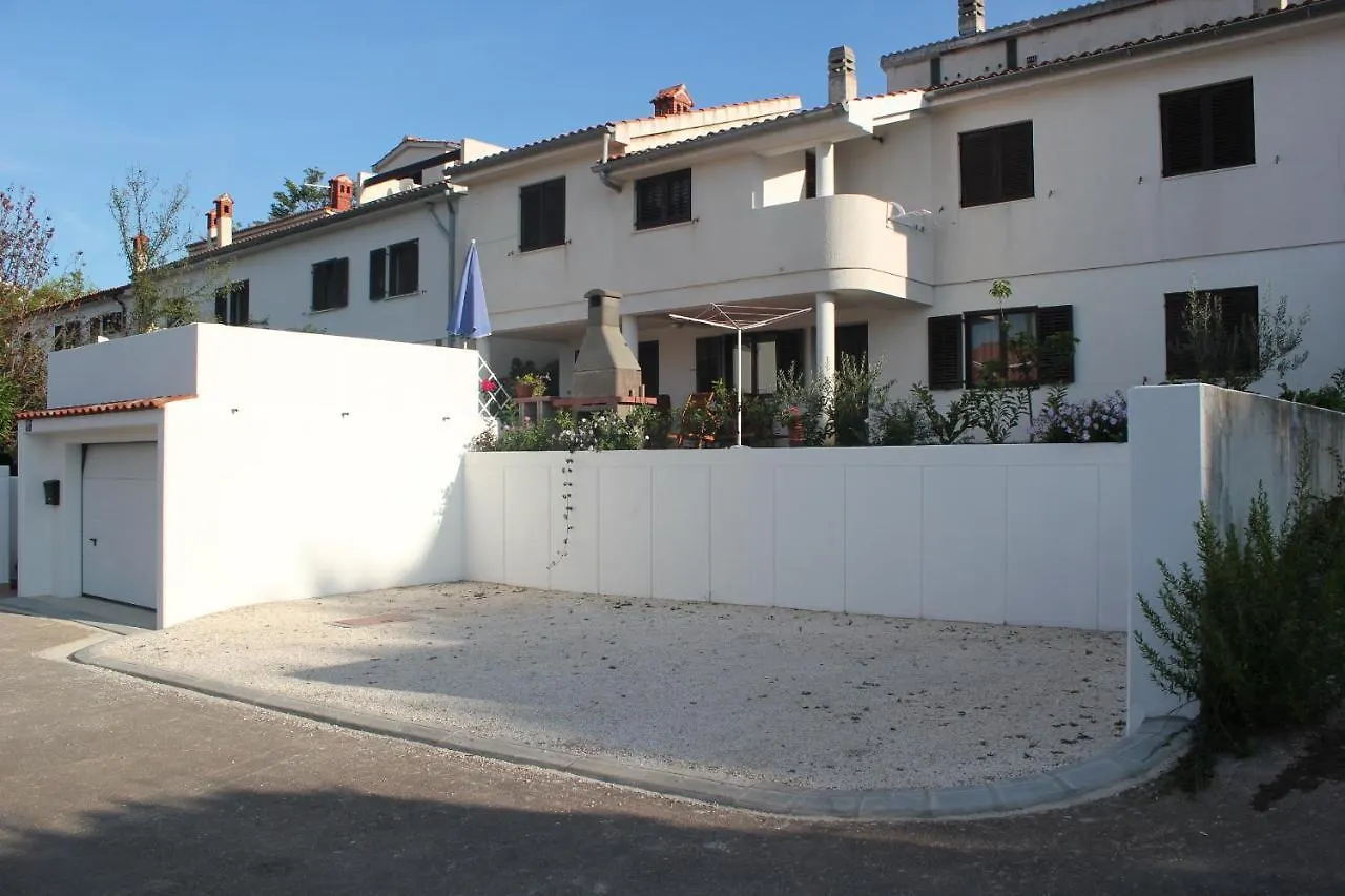 Zara Apartment Banjole Croazia